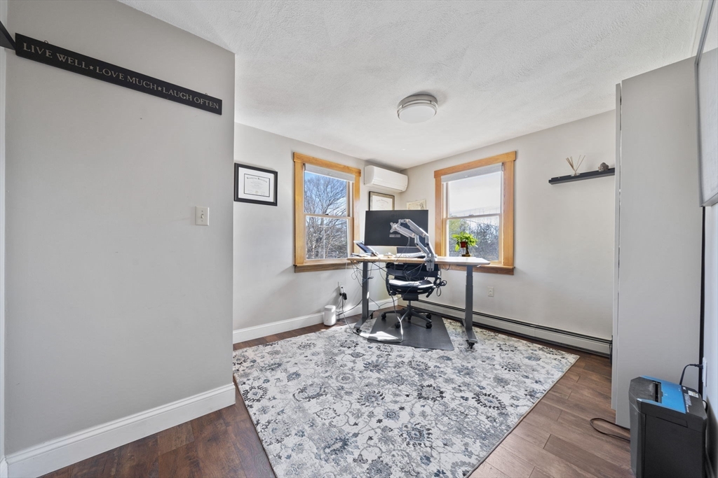 83 Wilson Ave