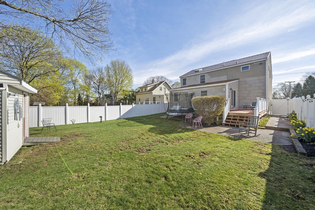83 Wilson Ave