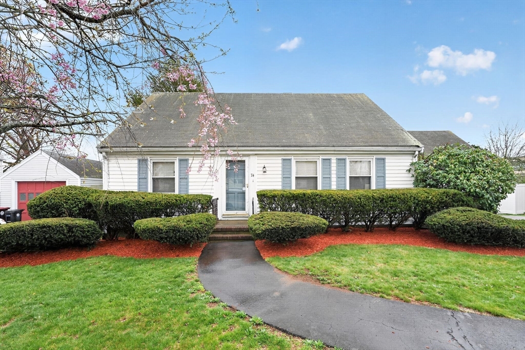 74 Oak Street