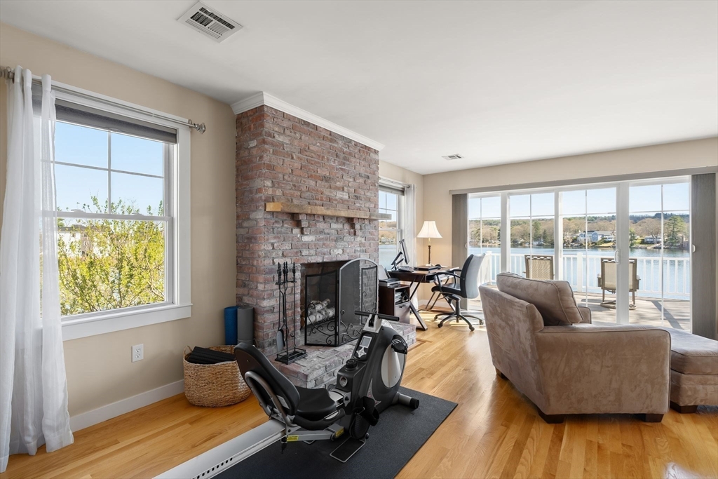 22 Pattison Rd