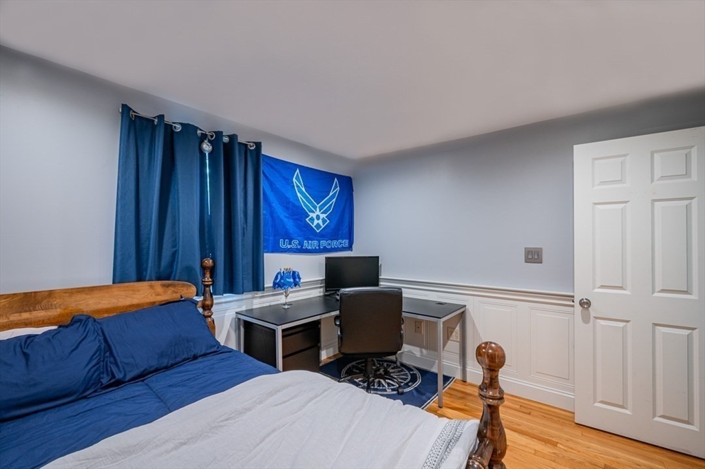 39 Dwelley Ave