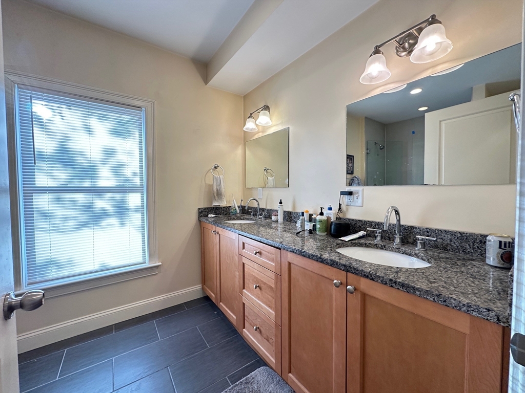 50 Carleton St # 50