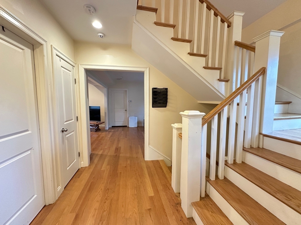 50 Carleton St # 50