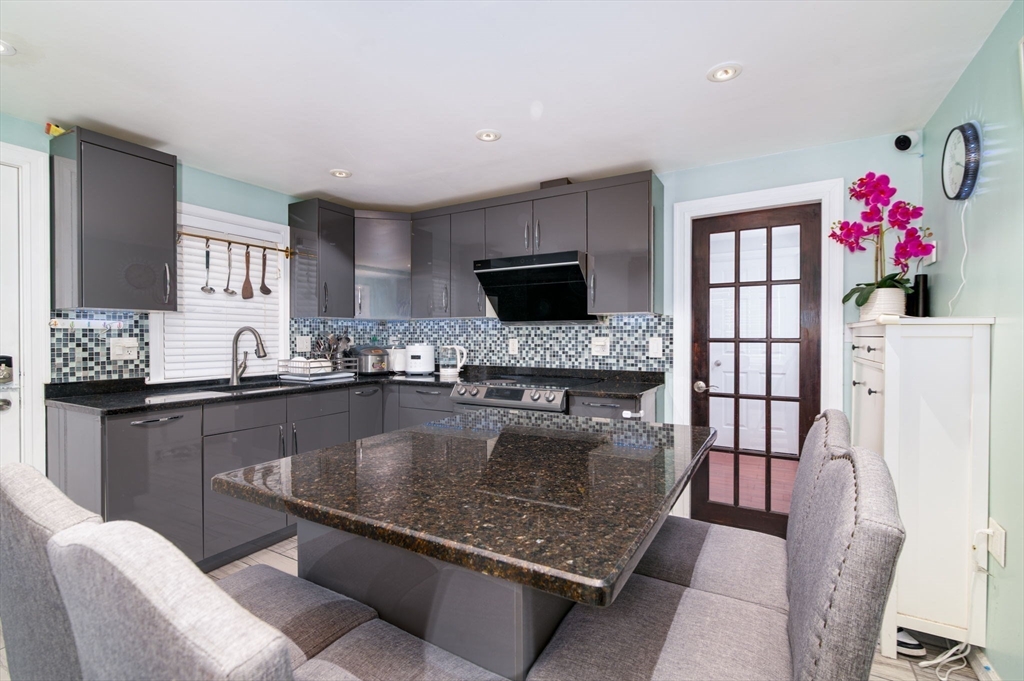 107 Fayette St