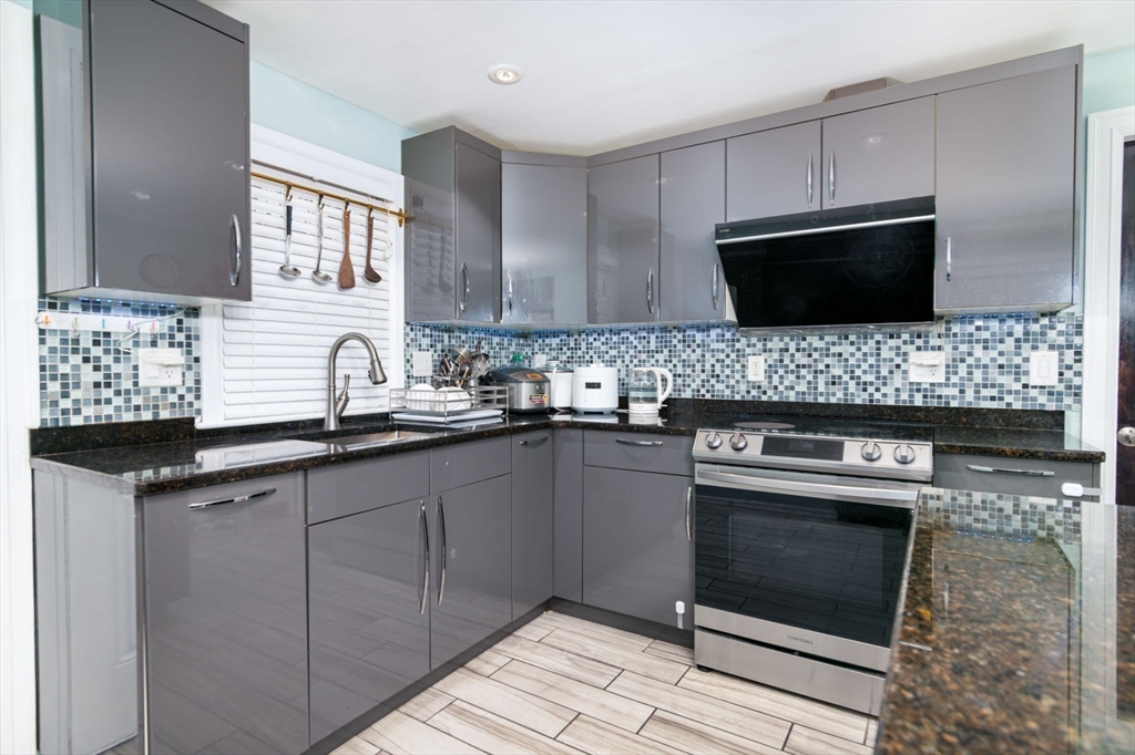 107 Fayette St