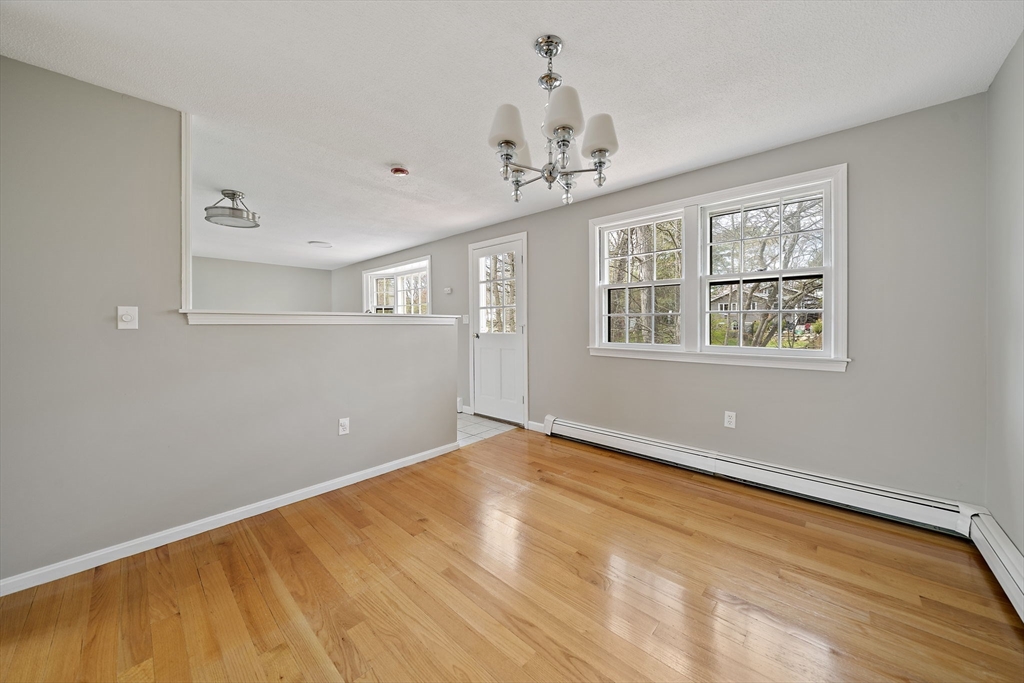 84 Poulos Rd