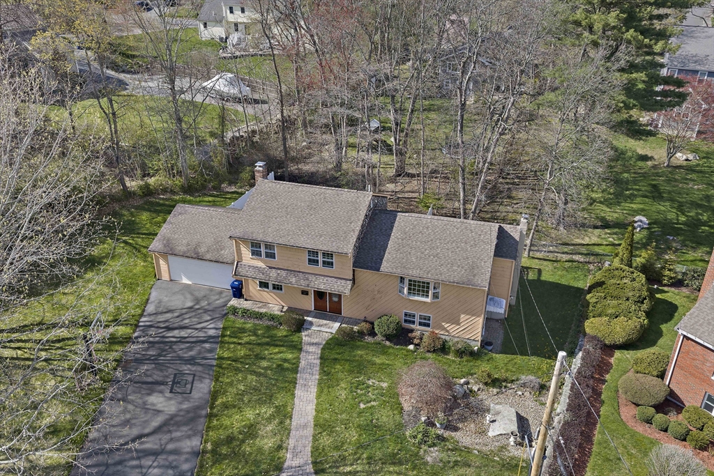 84 Poulos Rd