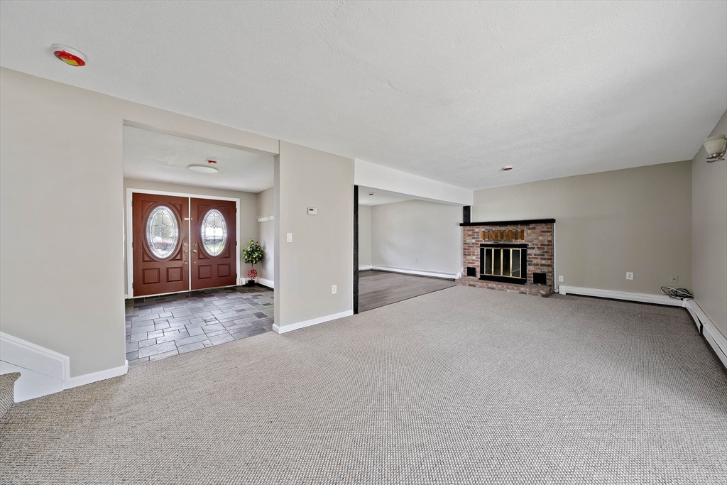 84 Poulos Rd