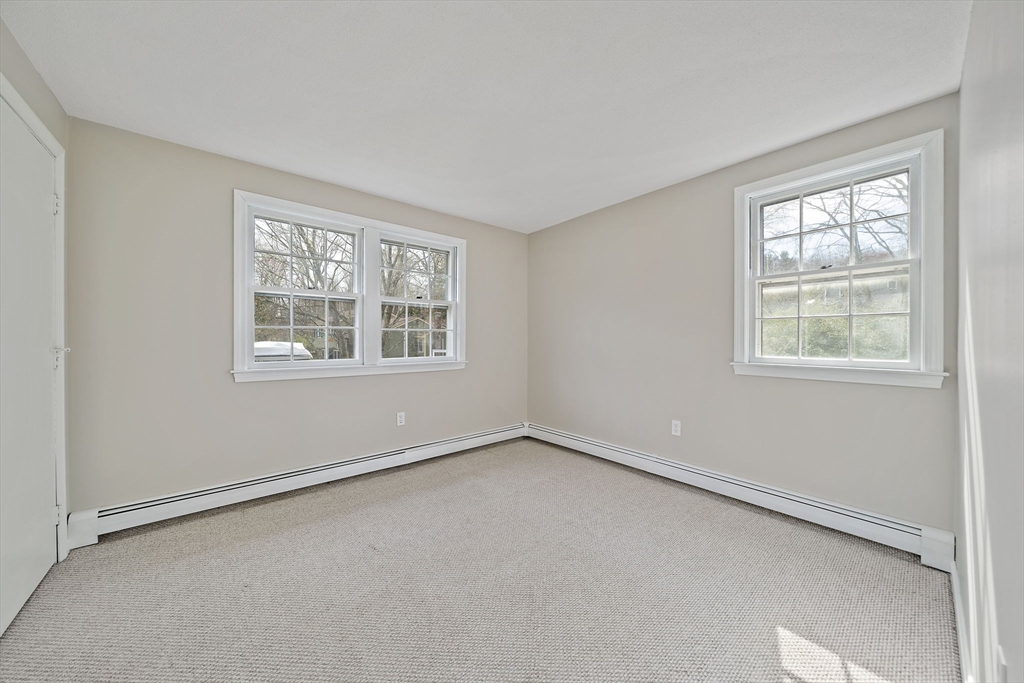 84 Poulos Rd