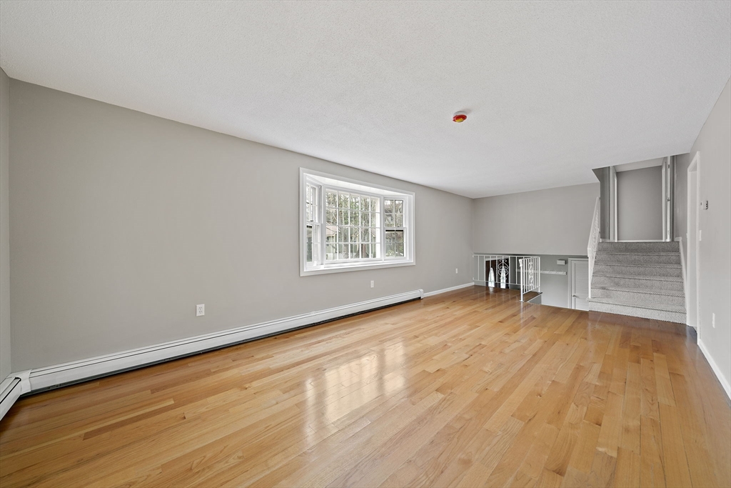 84 Poulos Rd
