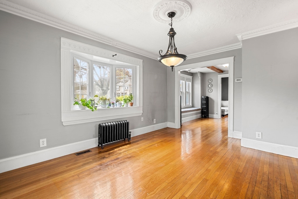 69 Bromfield St