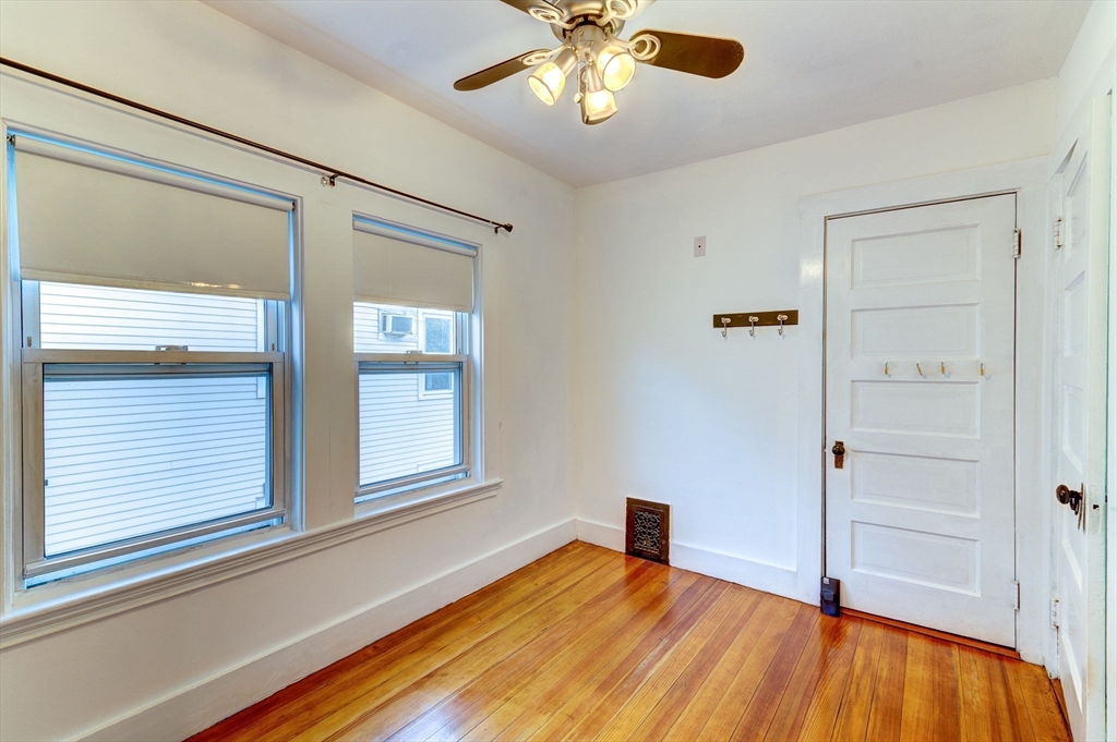 86 Glover Ave # 86