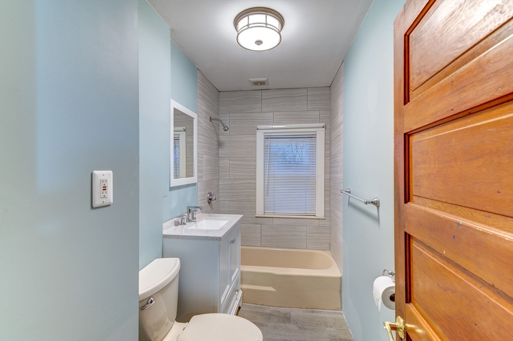 88 Glover Ave # 88