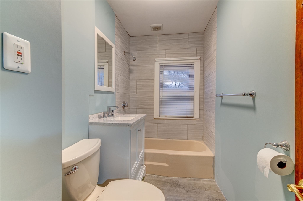 88 Glover Ave # 88
