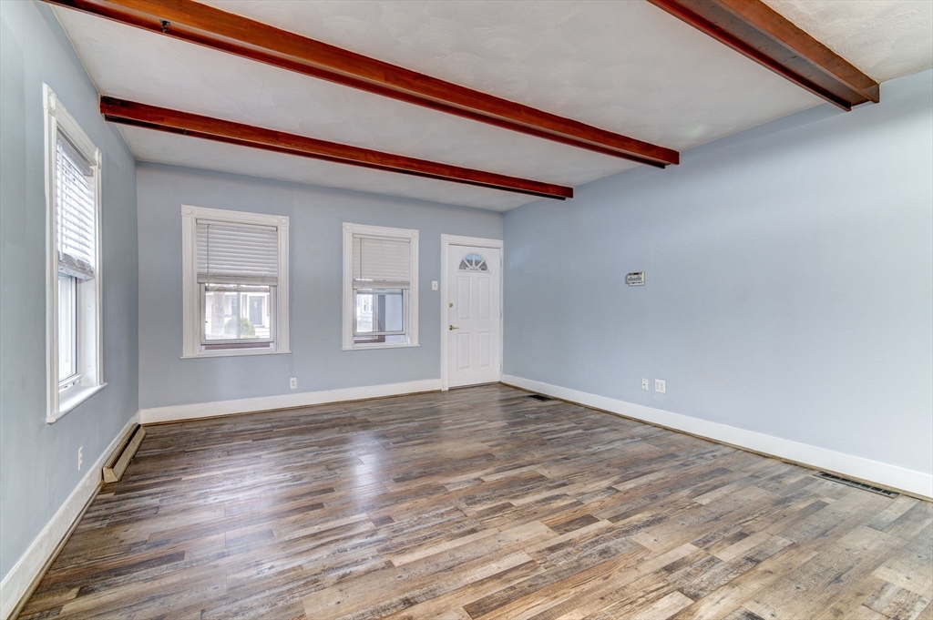 88 Glover Ave # 88