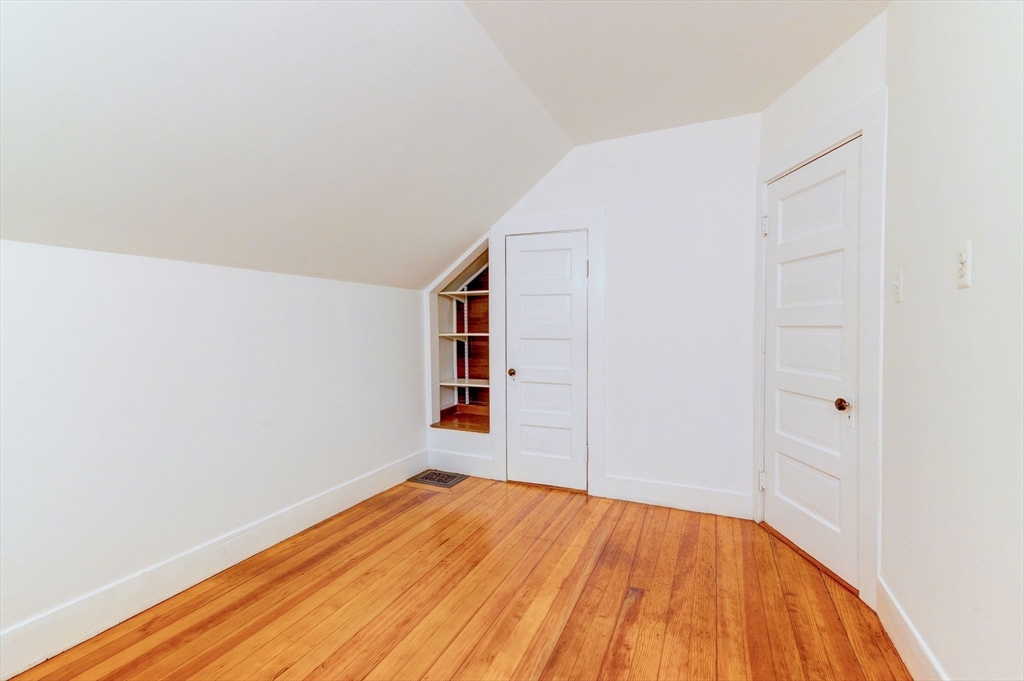 88 Glover Ave # 88