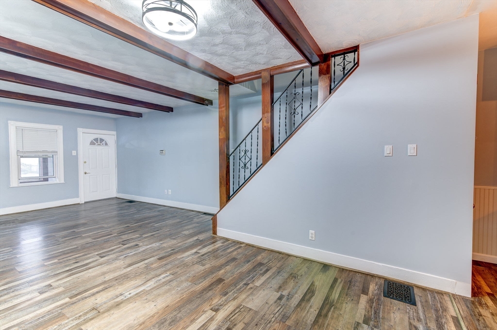 88 Glover Ave # 88