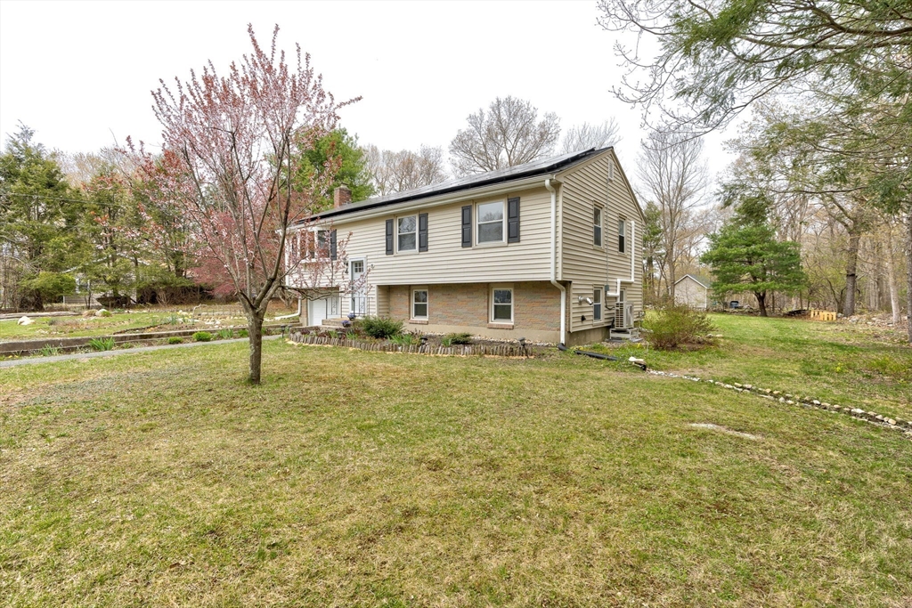 4 Park Dr