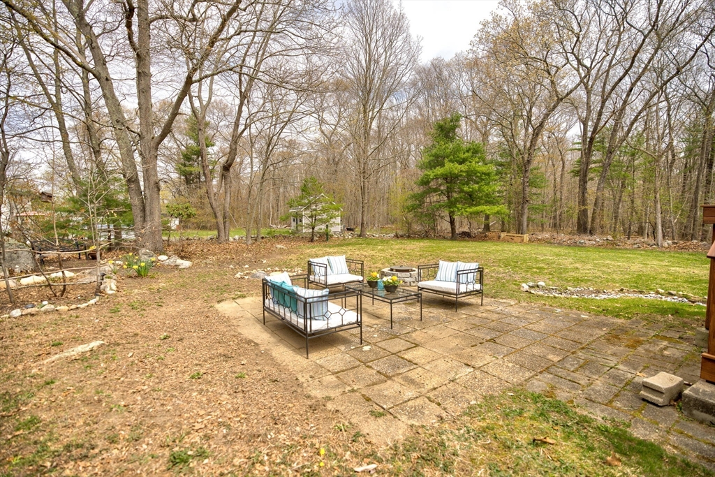 4 Park Dr