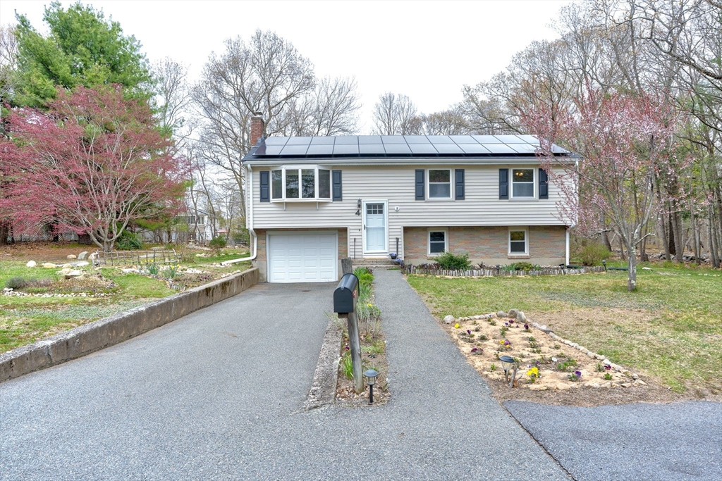 4 Park Dr