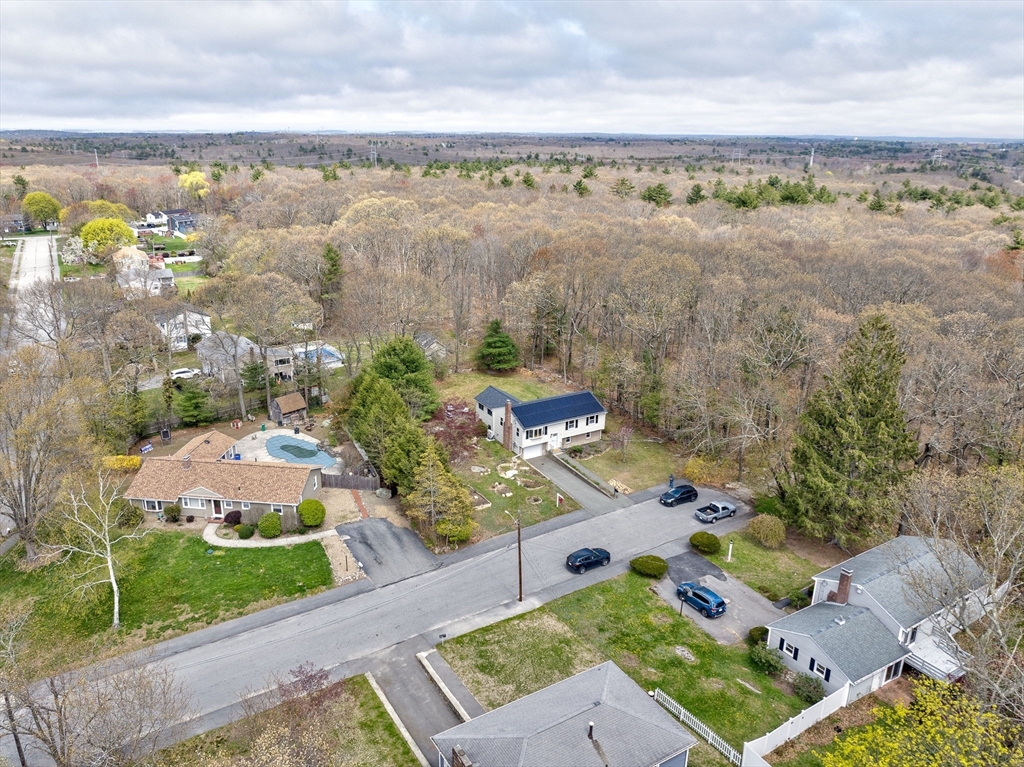 4 Park Dr
