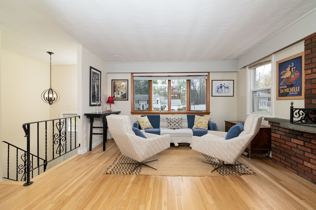 4 Park Dr