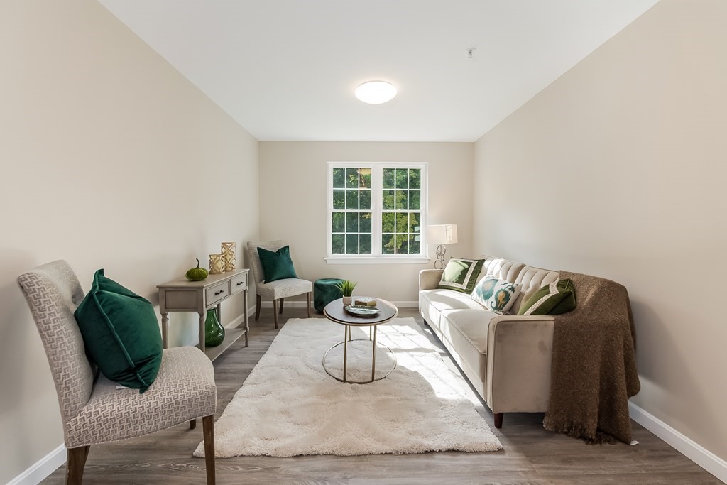 351 Summer Street # 4