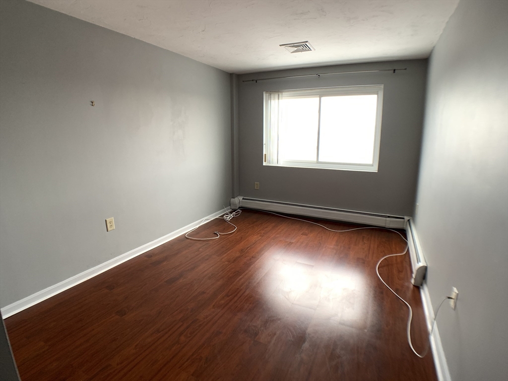 230 Willard St # 604