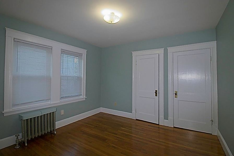 28 Durso Ave # 28