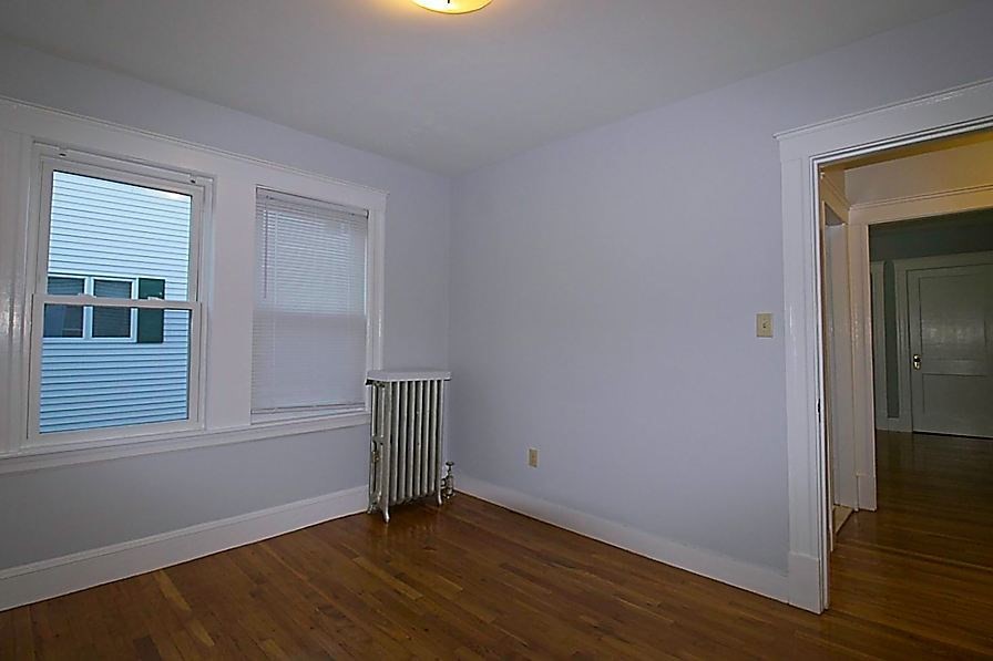 28 Durso Ave # 28
