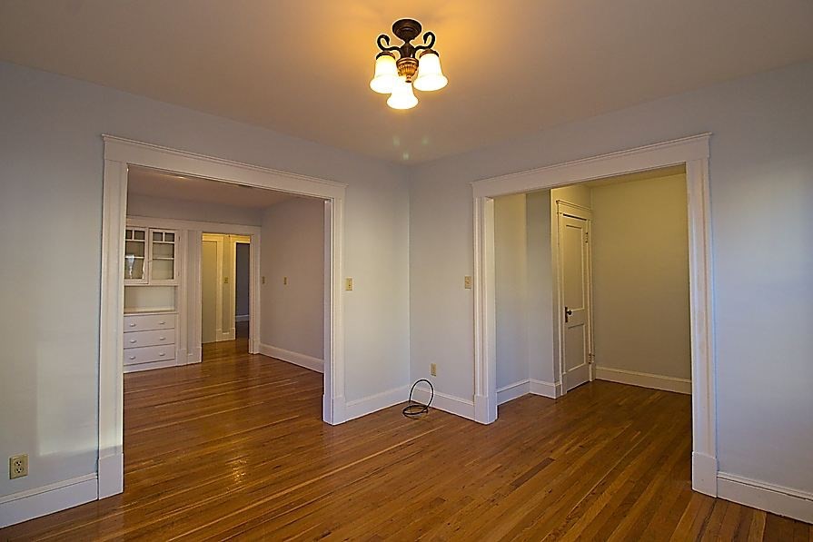 28 Durso Ave # 28