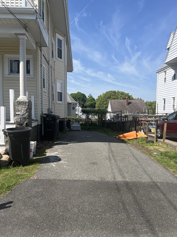 39 Park St # 2