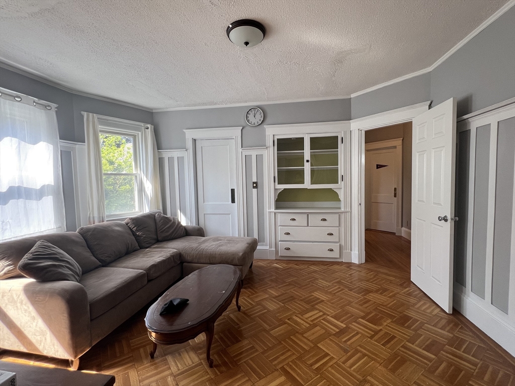 39 Park St # 2