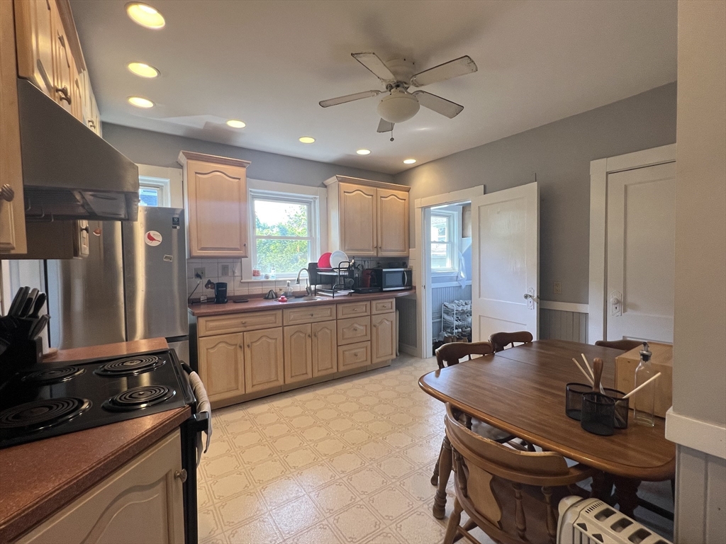 39 Park St # 2