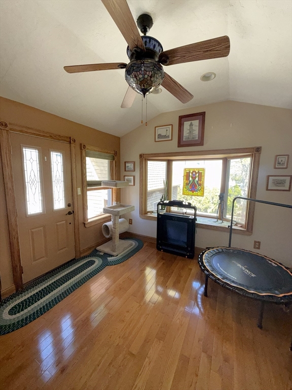 16 Cotton Ave