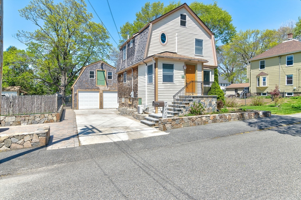 16 Cotton Ave