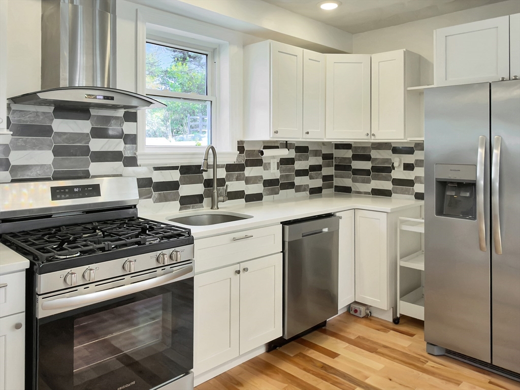 47 Woodbine Ave