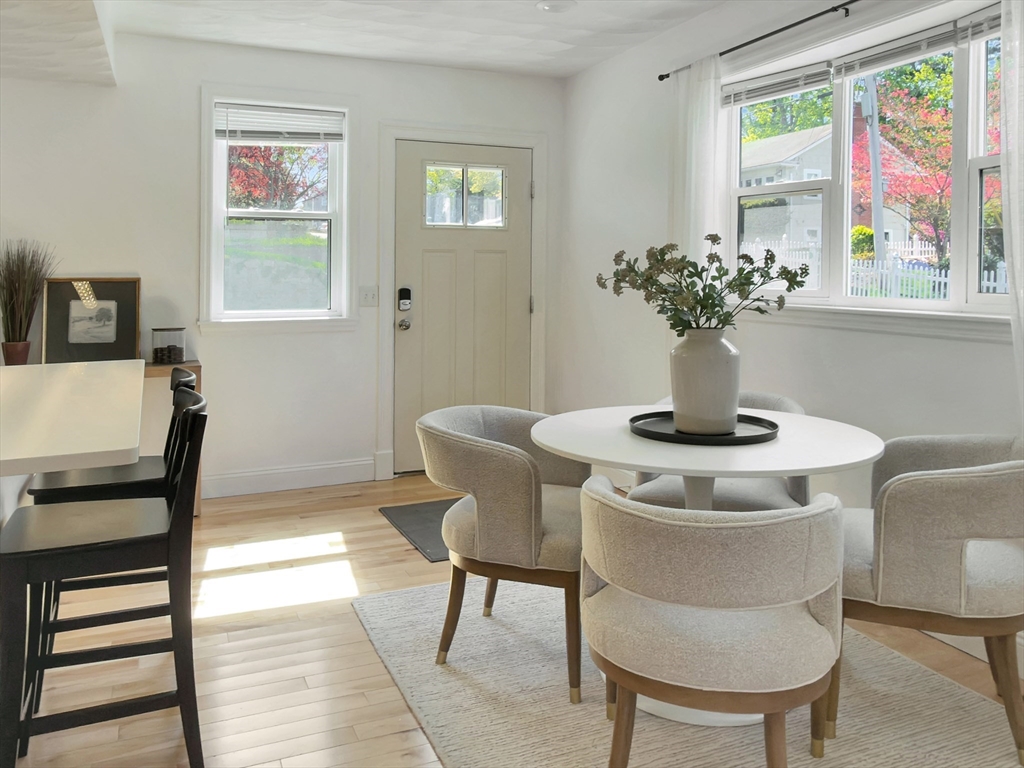 47 Woodbine Ave