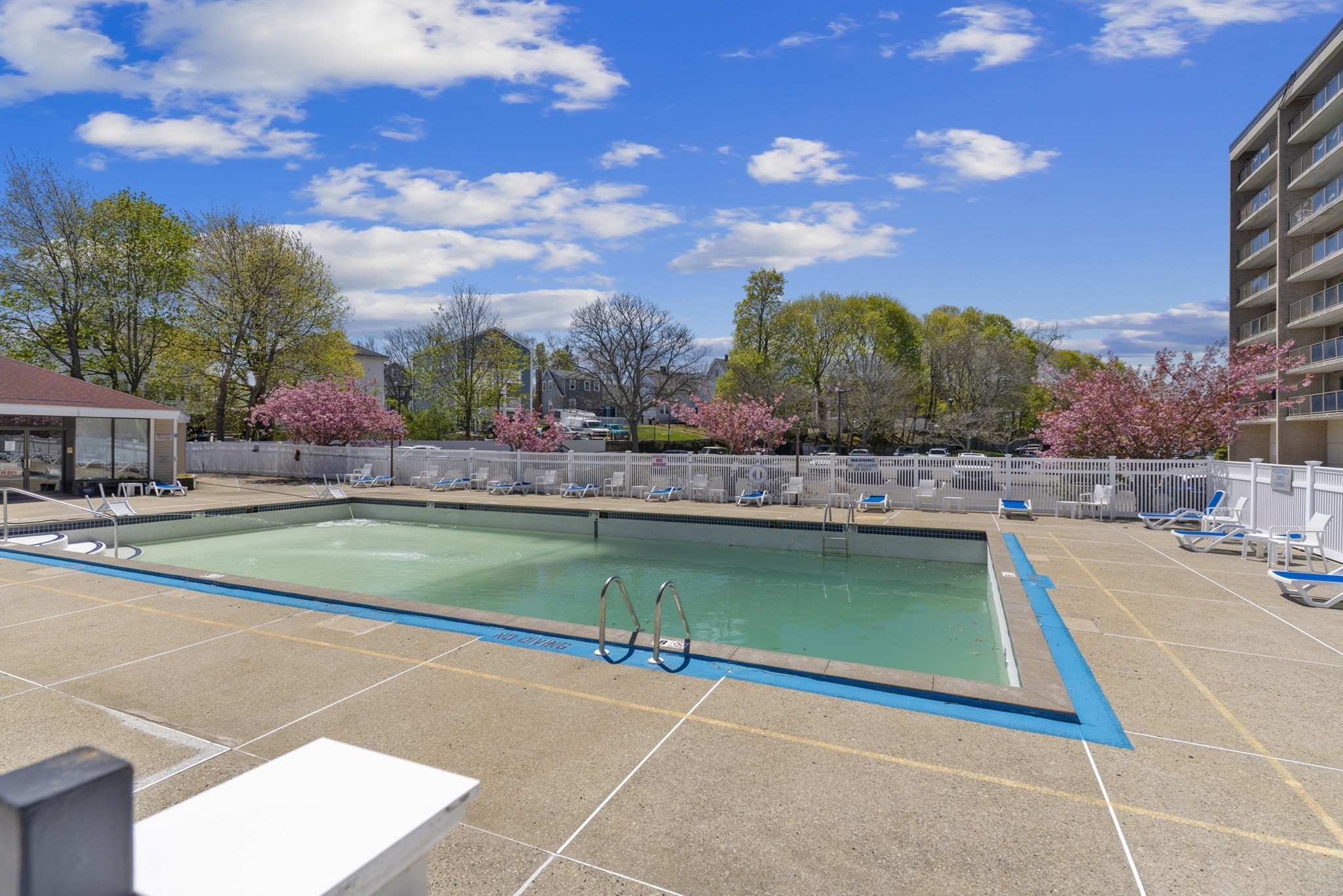 175 Quincy Shore Dr Unit: B66