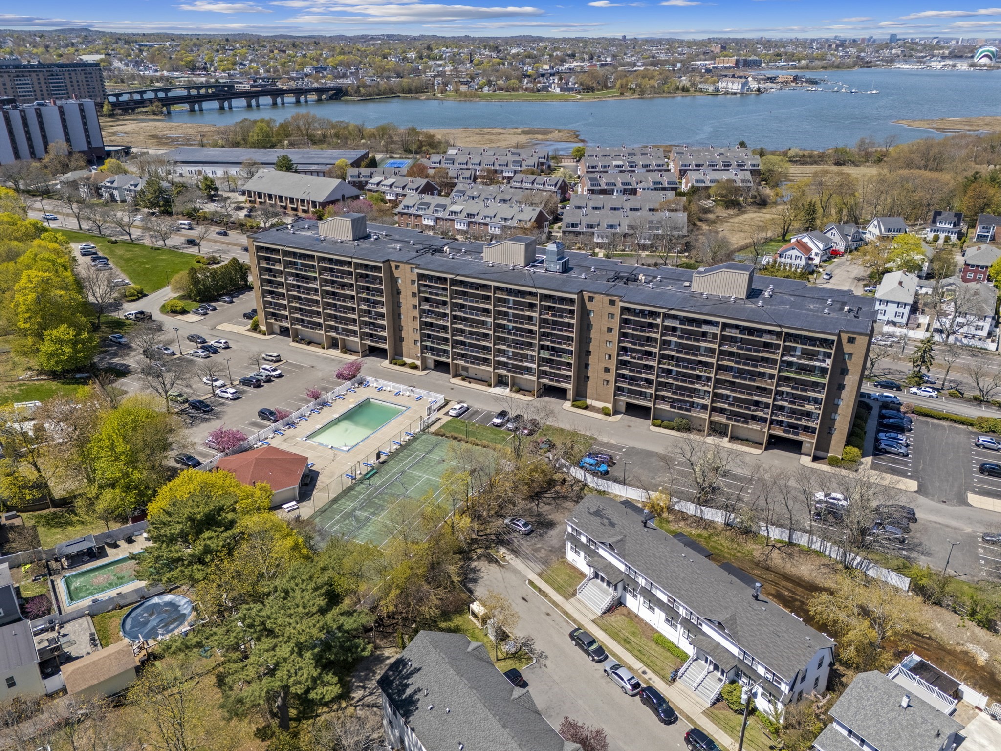 175 Quincy Shore Dr Unit: B66