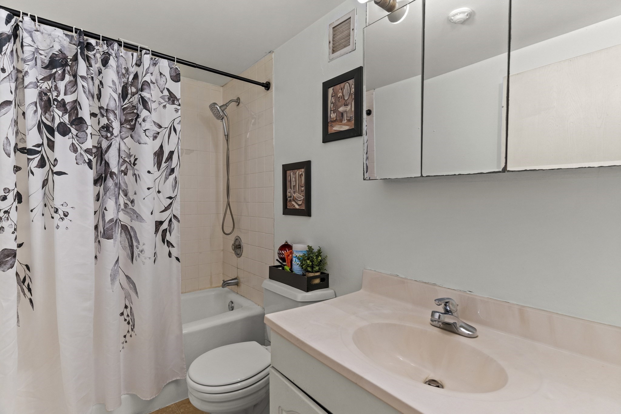 175 Quincy Shore Dr Unit: B66