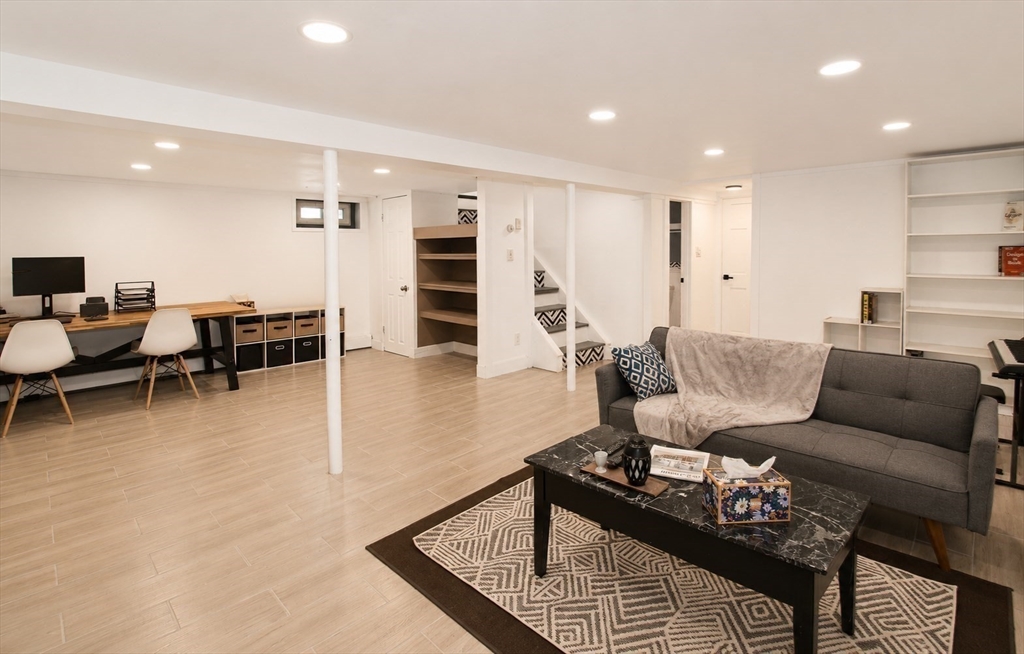 31 Brierwood Rd