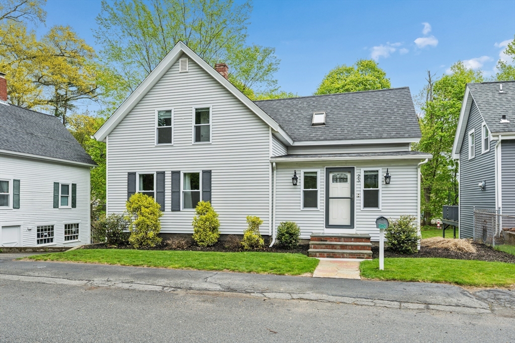 23 Belmont St