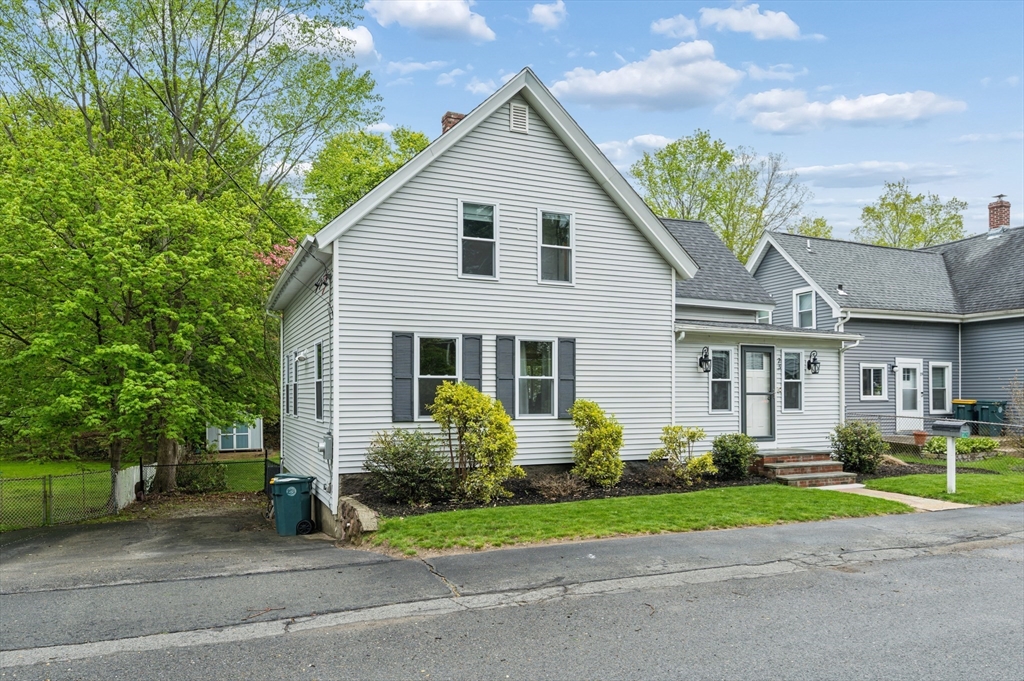 23 Belmont St
