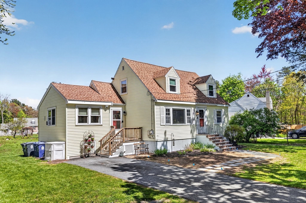 34 Andover St