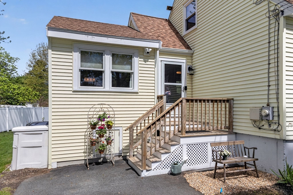34 Andover St