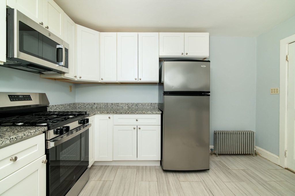 4 Weston Ave # 2