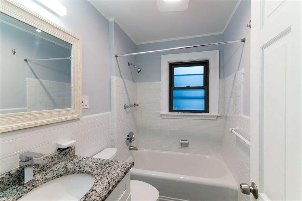 4 Weston Ave # 2