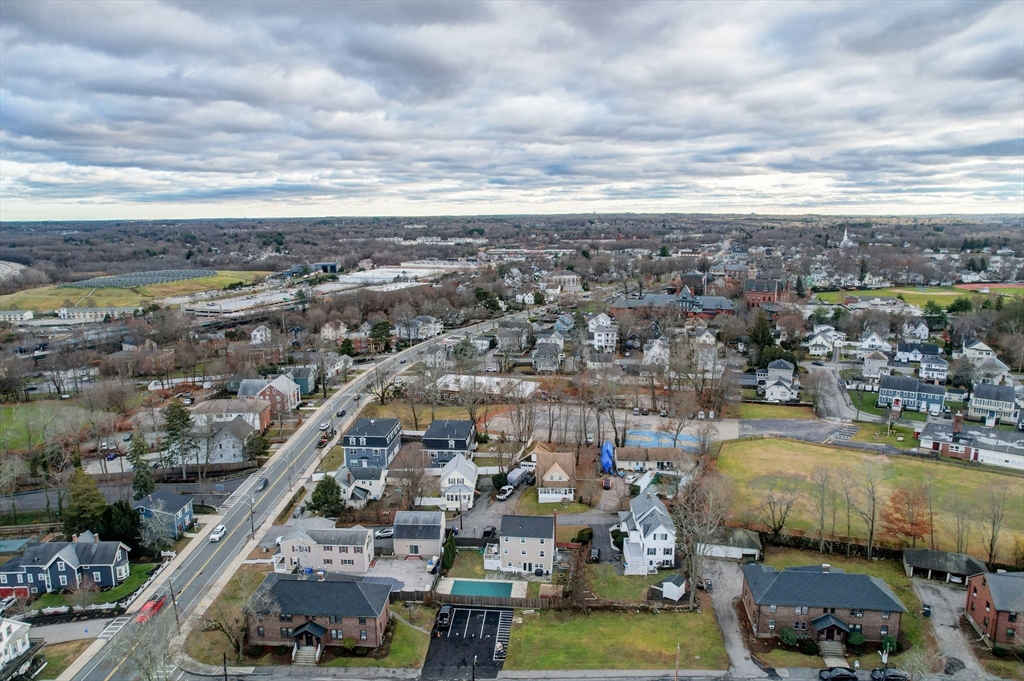 4 Weston Ave # 2