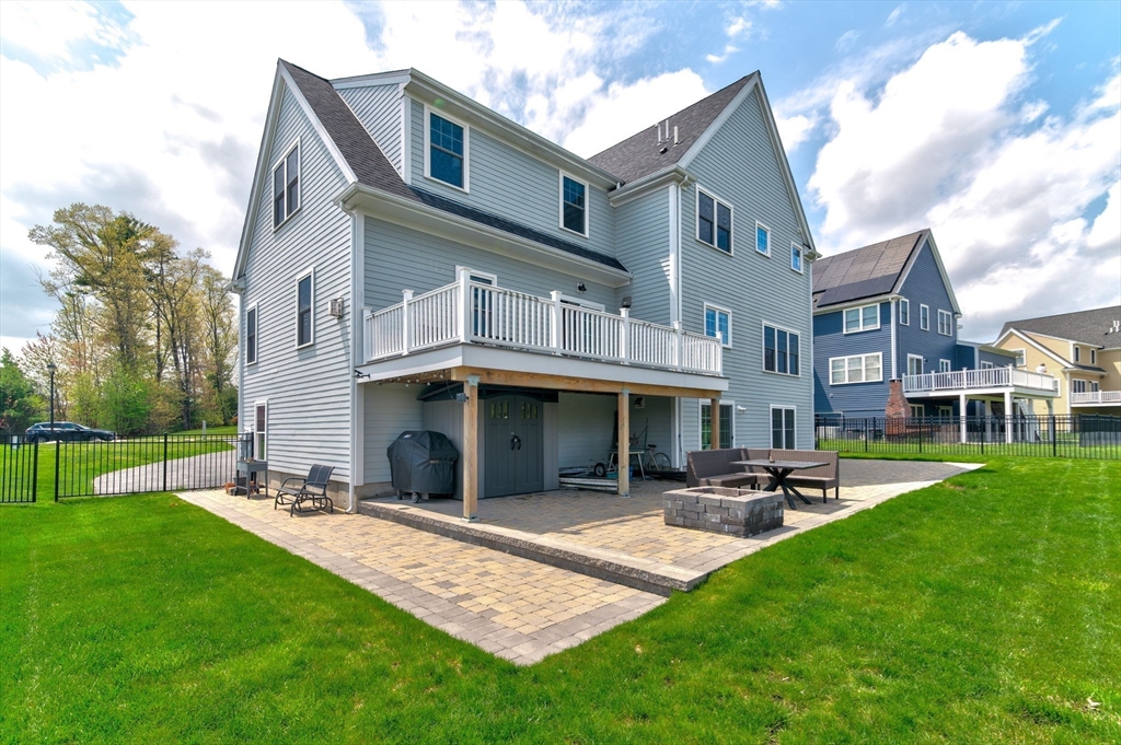 51 Tamarack Rd